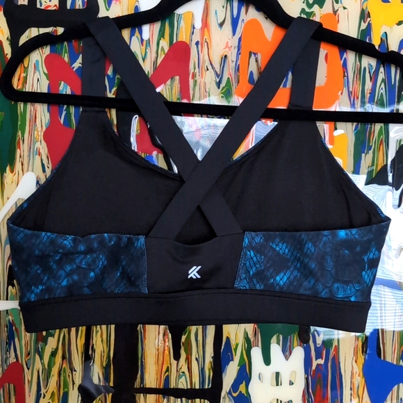 Women’s KYODAN SET Leggings (large) & Sports Bra (medium). BLUE SNAKESKIN - Picture 9 of 10
